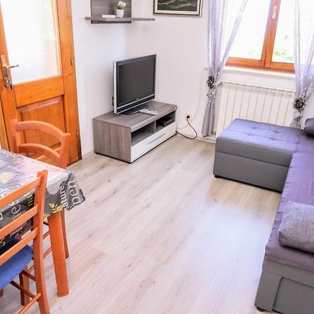 Apartment Stefica Crveni Vrh Zewnętrze zdjęcie