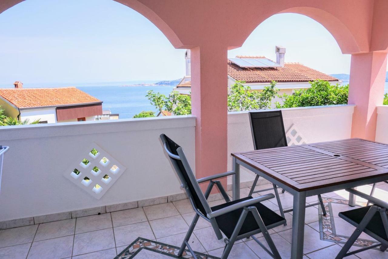 Apartment Stefica Crveni Vrh Zewnętrze zdjęcie