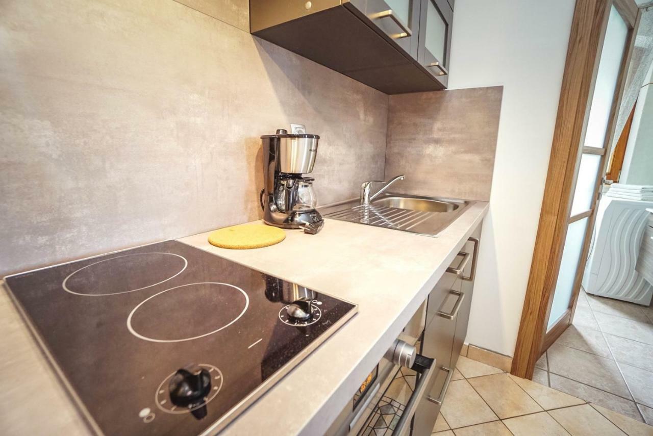 Apartment Stefica Crveni Vrh Zewnętrze zdjęcie